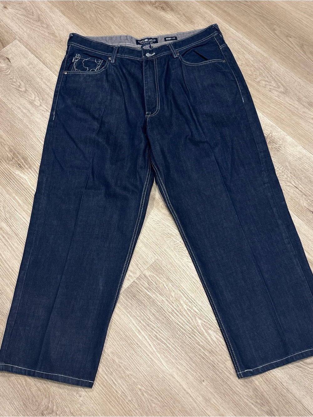 VTG Ecko Unltd Rhino Embroidered Jeans 42 dark wash Y2K baggy